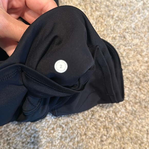 Size 2 Lululemon - Picture 5 of 5